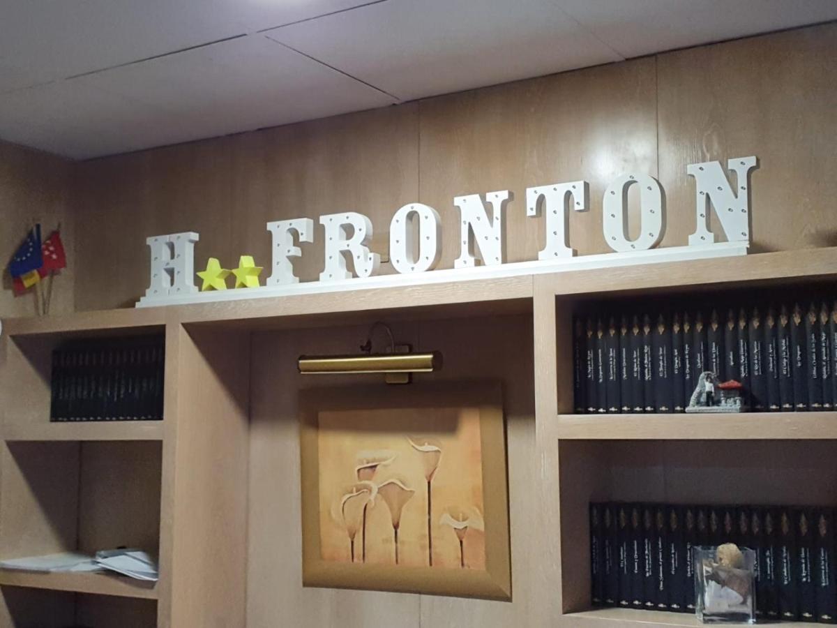 Hostal Fronton Alcobendas Exteriér fotografie