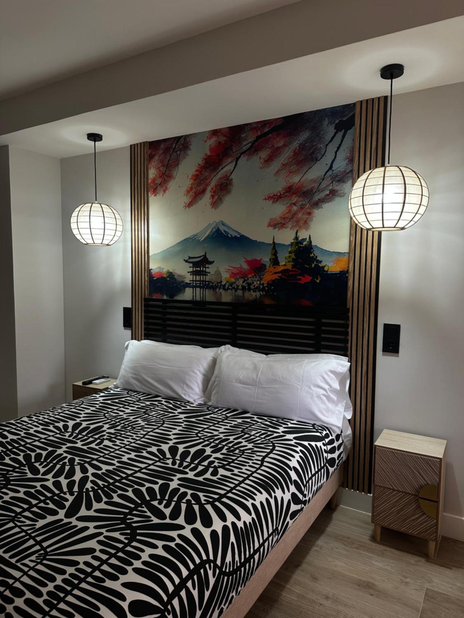 Hostal Fronton Alcobendas Exteriér fotografie