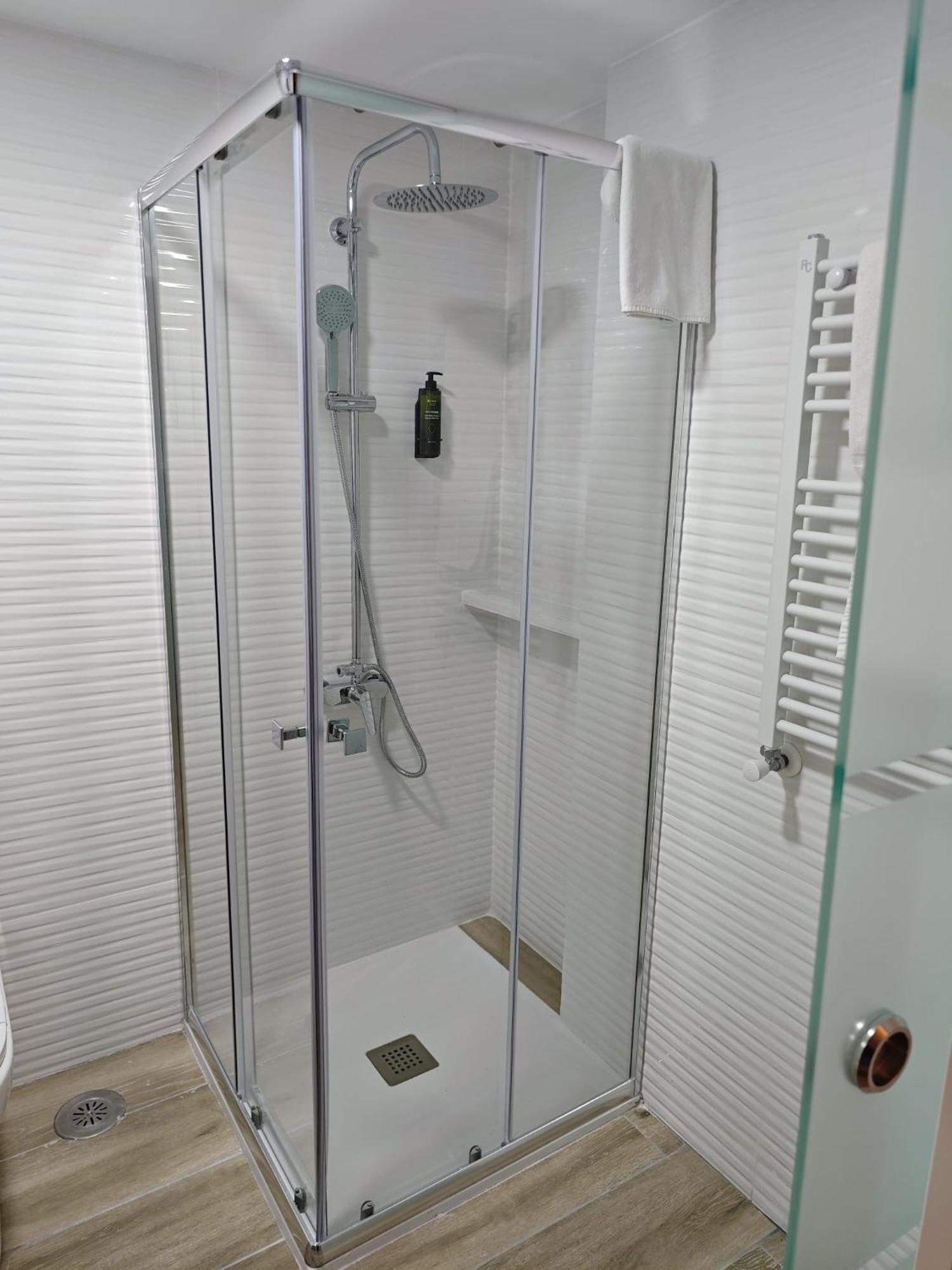 Hostal Fronton Alcobendas Exteriér fotografie